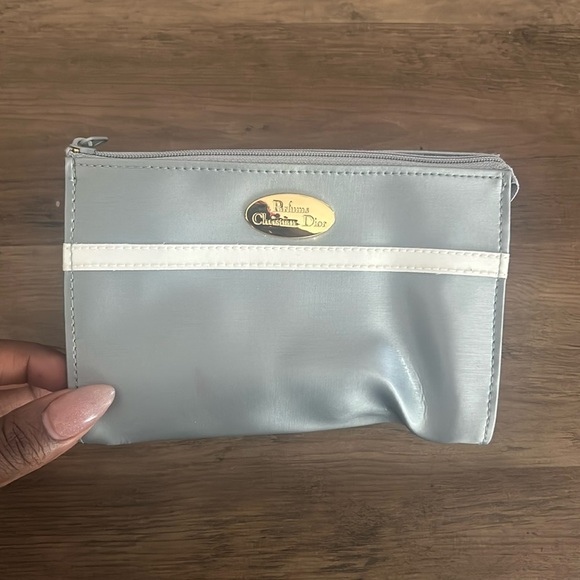 BNWOT Christian Dior Parfums Make/Up Clutch💄💋 - Picture 1 of 9